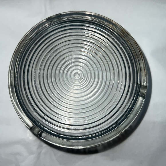 Vintage Caesar’s Palace Glass Ashtray from Las Vegas, Nevada - Picture 5 of 5